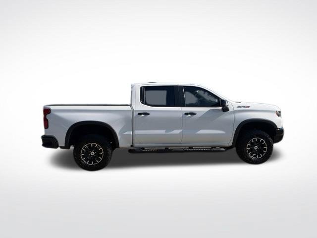 Used 2025 Chevrolet Silverado 1500 ZR2 w/ Technology Package AWD/4WD image 11