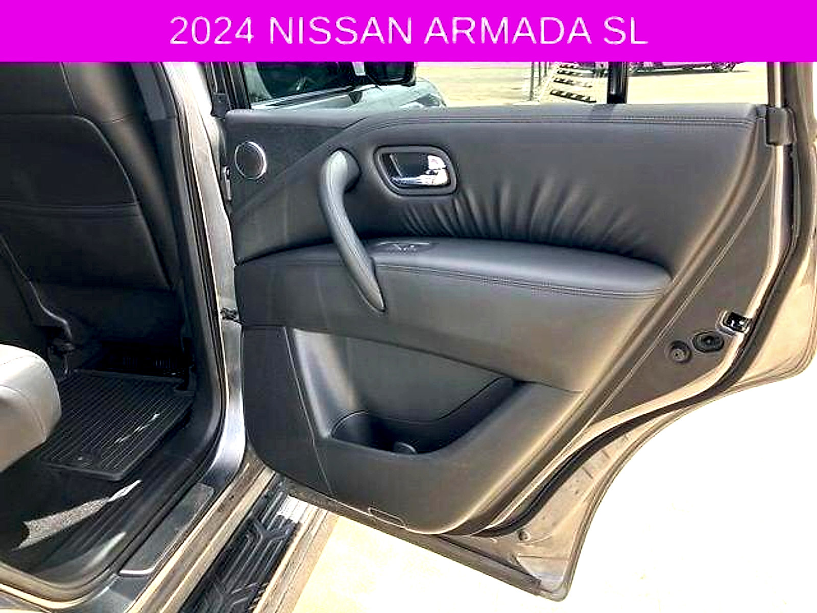Used 2024 Nissan Armada SL w/ Midnight Edition Package RWD image 16