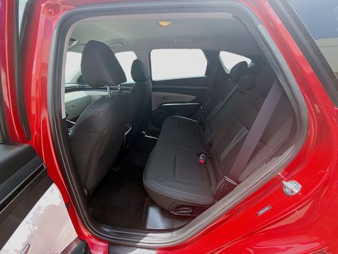 Used 2023 Hyundai Tucson SEL FWD image 21