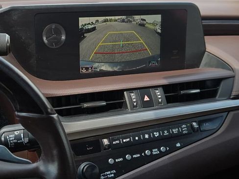 Used 2019 Lexus ES 350 FWD image 19