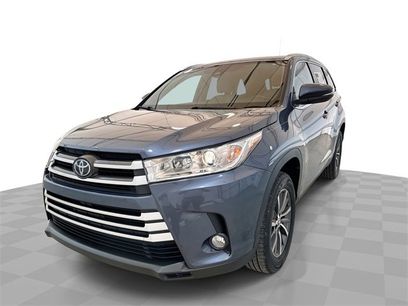 Used 2019 Toyota Highlander XLE