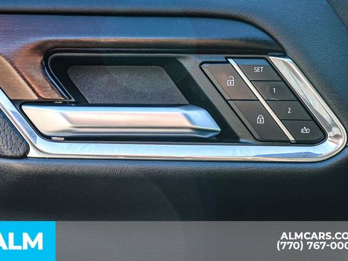 Used 2024 GMC Sierra 3500 Denali w/ Denali Reserve Package image 48