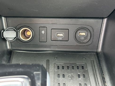 Used 2021 Hyundai Sonata Limited w/ Preferred Accessory Package image 28