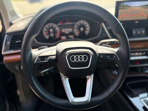 Used 2023 Audi Q5 2.0T Premium Plus w/ Premium Plus Package AWD/4WD image 12