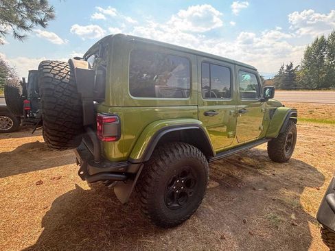 New 2025 Jeep Wrangler Unlimited Rubicon 392 image 15