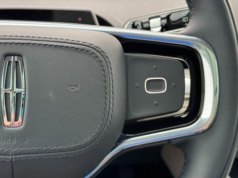 Used 2024 Lincoln Nautilus Reserve w/ Equipment Group 202A image 22