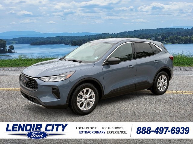 Certified 2023 Ford Escape Active w/ Tech Pack #1 FWD image 7