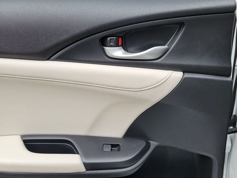 Used 2022 Honda Insight Touring image 14