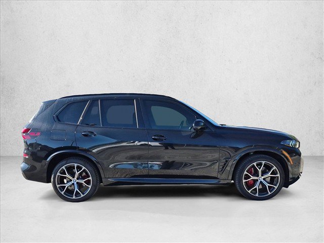 Used 2026 BMW X5 xDrive40i w/ M Sport Package AWD/4WD image 4