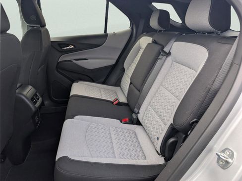 Used 2022 Chevrolet Equinox LT FWD image 30