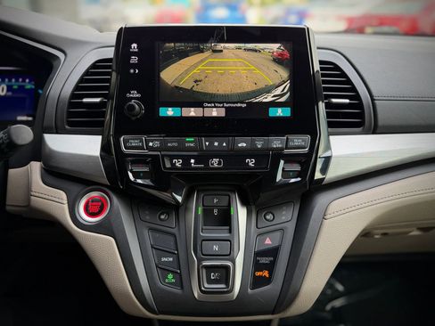 Used 2019 Honda Odyssey EX image 13
