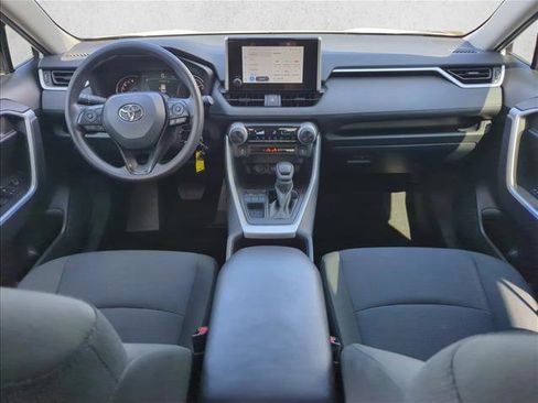 Certified 2025 Toyota RAV4 LE FWD image 21