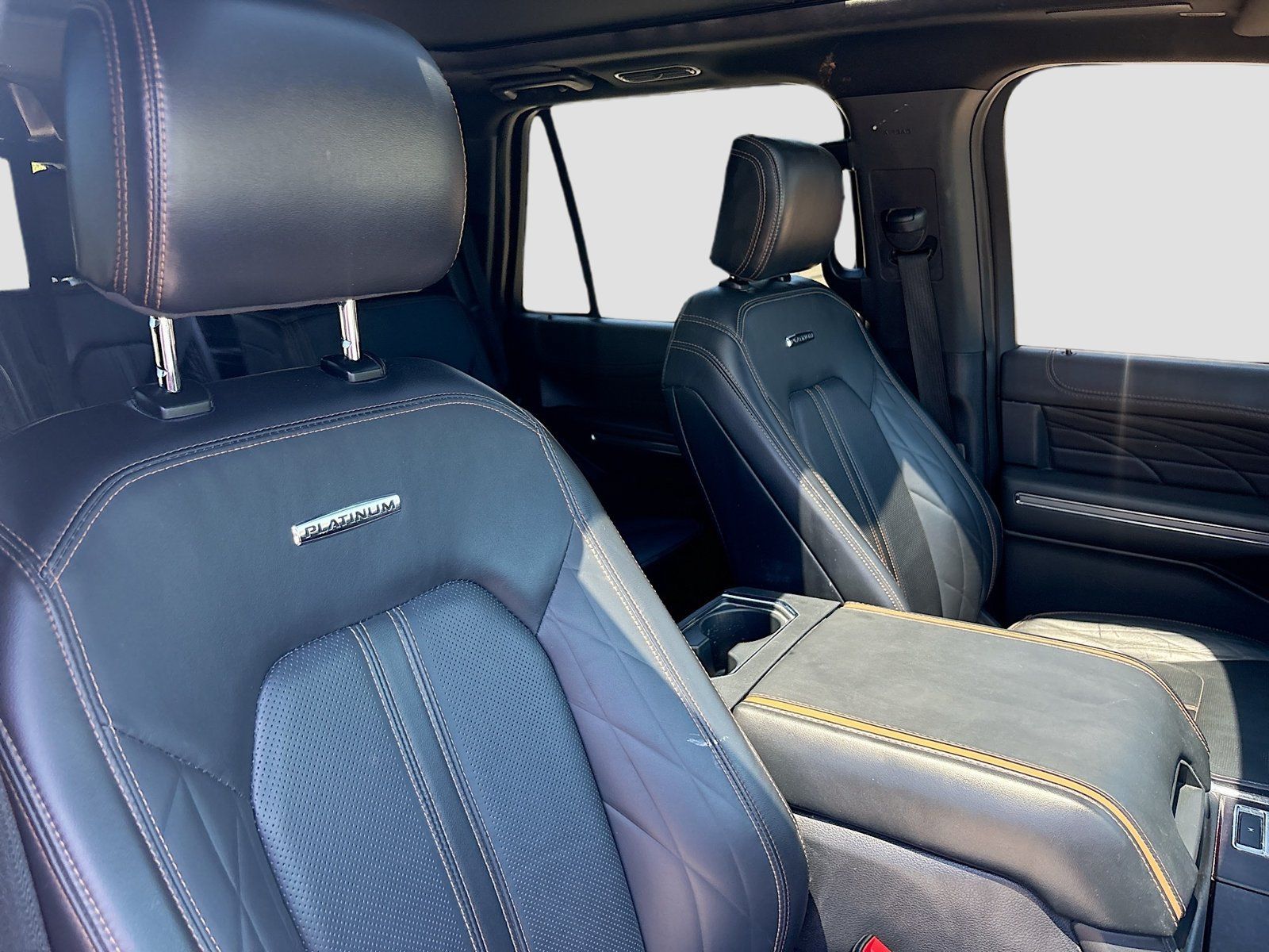 Used 2024 Ford Expedition Platinum RWD image 31