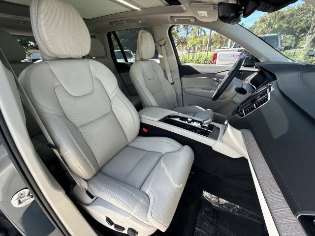 Used 2023 Volvo XC90 B6 Ultimate w/ Protection Package Premier AWD/4WD image 27