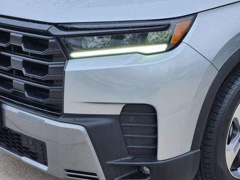Used 2026 Honda Pilot EX-L image 7