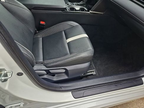 Used 2025 Toyota Camry SE FWD image 70