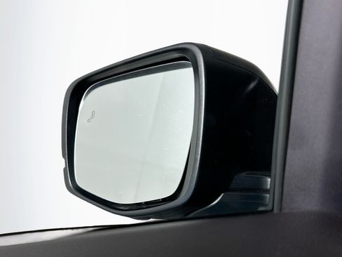 Used 2025 Honda Pilot EX-L image 16