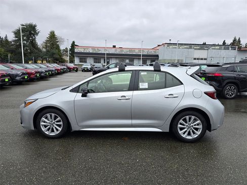 New 2026 Toyota Corolla SE image 4