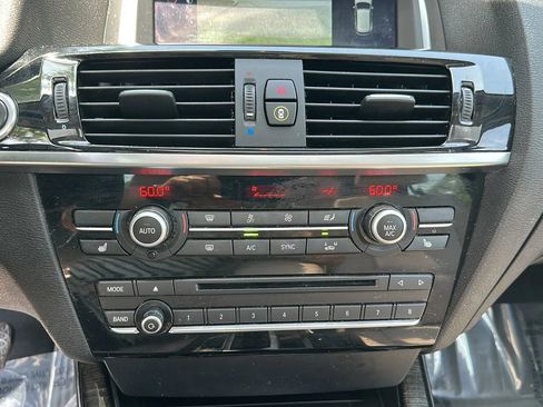 Used 2016 BMW X3 xDrive28i AWD/4WD image 36