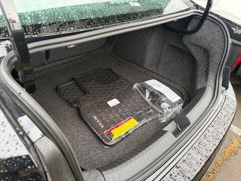 New 2026 Volkswagen Jetta SEL FWD image 25