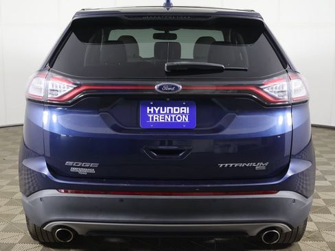 Used 2017 Ford Edge Titanium w/ Equipment Group 301A AWD/4WD image 13