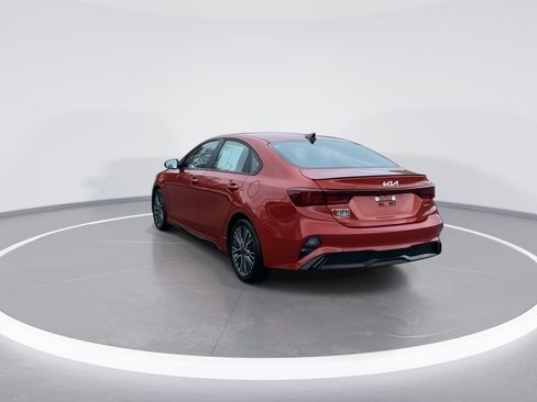 Used 2023 Kia Forte GT-Line w/ GT-Line Technology Package image 5