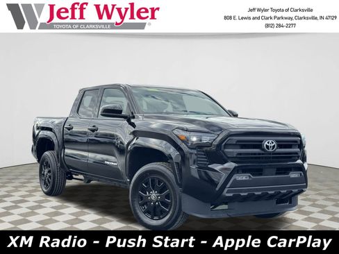 Used 2025 Toyota Tacoma SR5 image 1