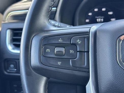 Used 2023 GMC Yukon SLT image 29