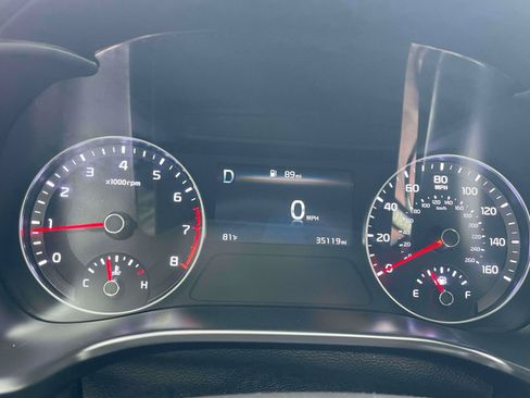 Used 2023 Kia Forte LXS FWD image 9