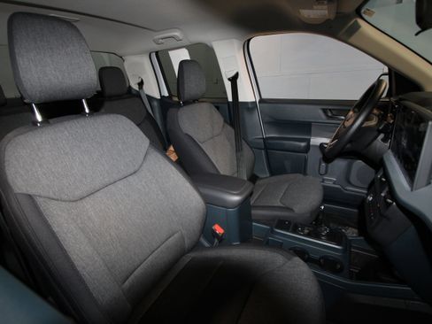 New 2026 Ford Maverick XLT AWD/4WD image 17