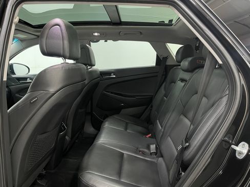 Used 2017 Hyundai Tucson Limited w/ Limited Ultimate Package 03 FWD image 28