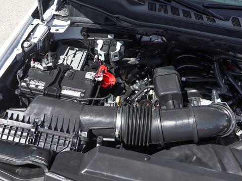 Used 2024 Ford F250 XL w/ XL Chrome Package image 12