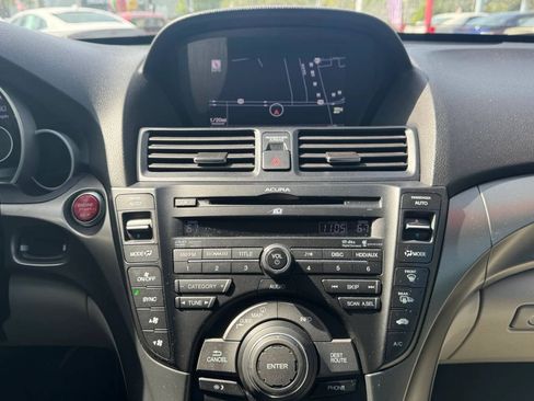 Used 2013 Acura TL w/ Technology Package FWD image 25