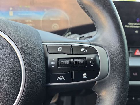 Certified 2023 Kia Sportage SX FWD image 24