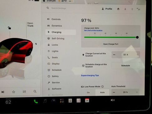 Used 2023 Tesla Model 3 Standard Range RWD image 19