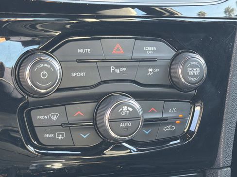 Used 2023 Chrysler 300 S image 14