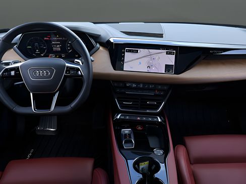 Used 2023 Audi e-tron GT Prestige w/ Prestige Package AWD/4WD image 17
