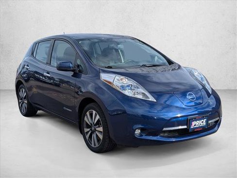 Used 2017 Nissan Leaf SL image 3