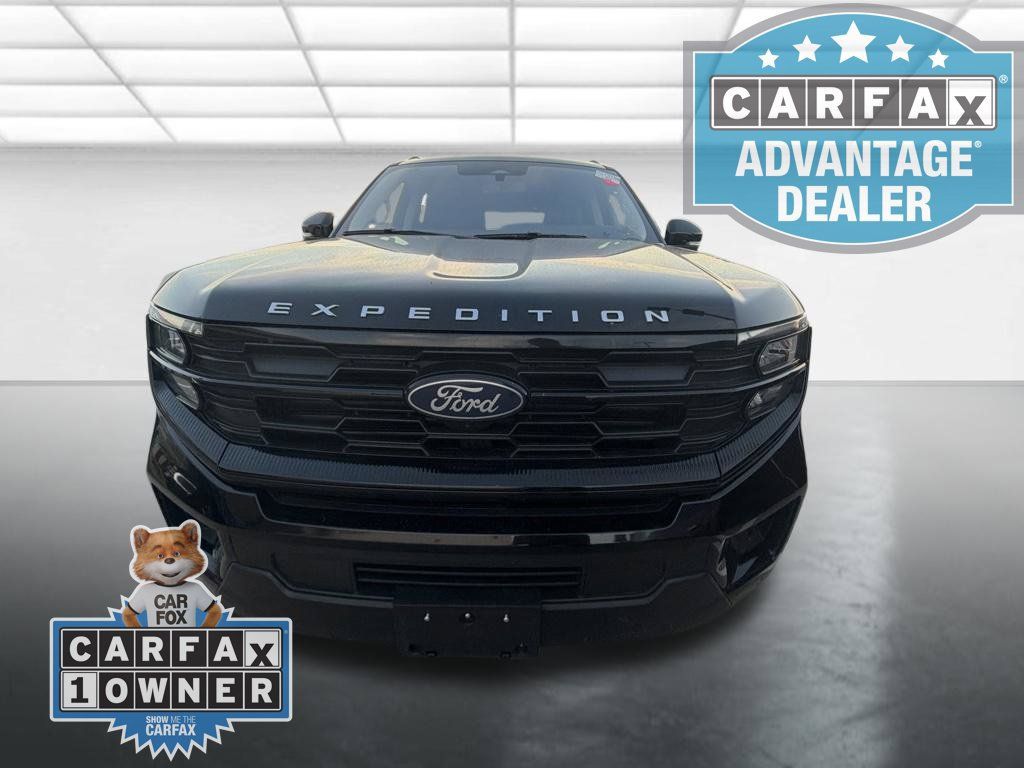 Used 2025 Ford Expedition Max Active AWD/4WD image 6