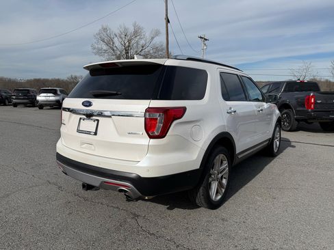 Used 2017 Ford Explorer Limited w/ Equipment Group 301A image 6