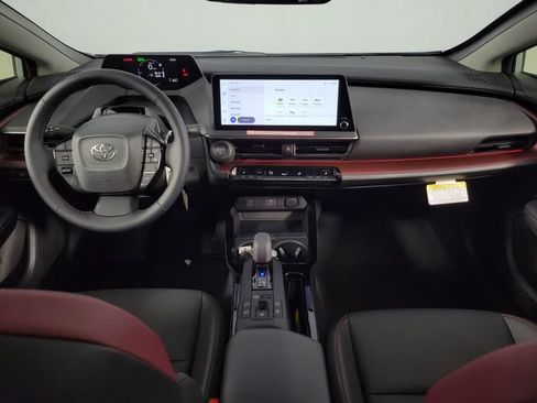 New 2026 Toyota Prius Plug-In Hybrid FWD image 11