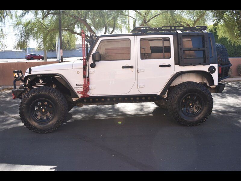 Used 2017 Jeep Wrangler Unlimited Sport w/ Quick Order Package 23S AWD/4WD image 5