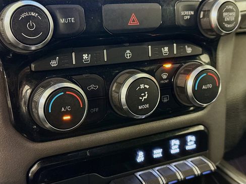 Used 2022 RAM 1500 Laramie w/ Sport Appearance Package image 24