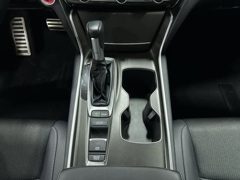 Used 2022 Honda Accord Sport image 30