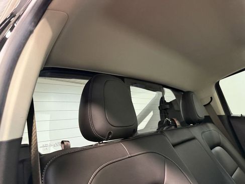 Used 2021 Chevrolet Colorado ZR2 w/ Colorado ZR2 Bison Edition image 15