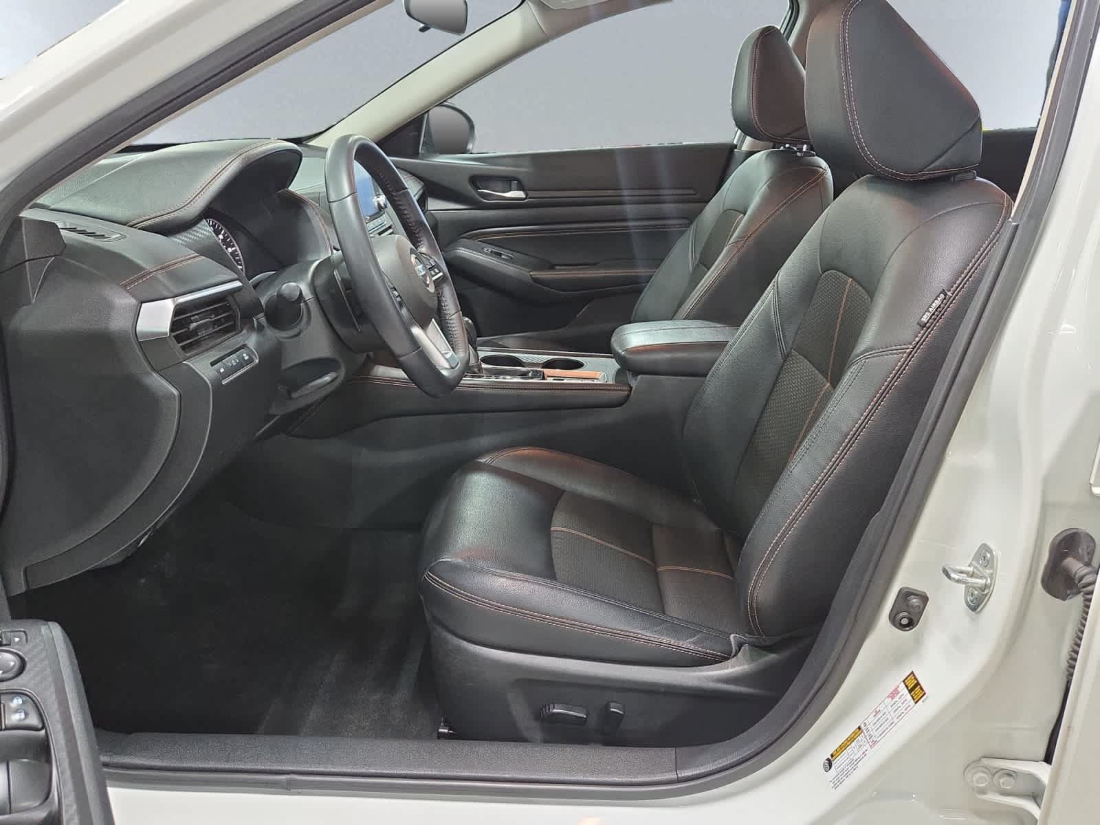 Used 2019 Nissan Altima 2.5 SR AWD/4WD image 7