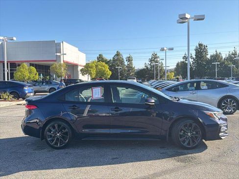 Certified 2023 Toyota Corolla SE w/ Carpet Mat Package (TMS) FWD image 3