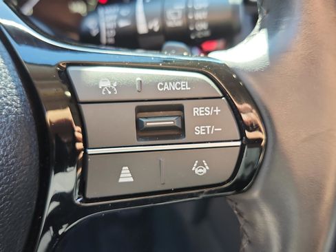 Certified 2024 Honda Pilot Touring image 30