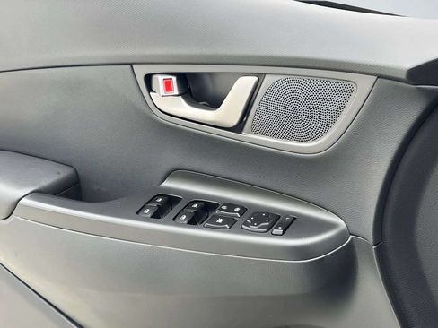 Used 2020 Hyundai Kona Ultimate FWD image 25
