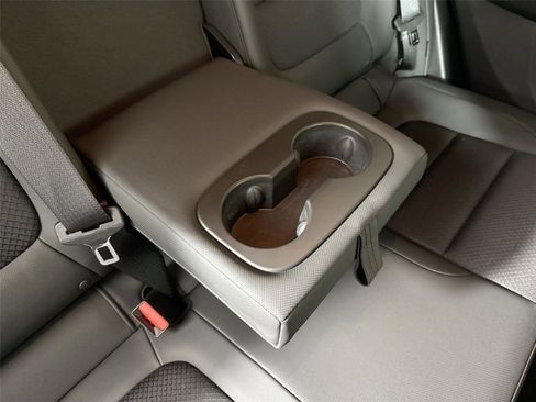 Used 2023 Chevrolet TrailBlazer RS w/ Convenience Package image 39